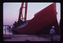 launching 86' trawler, midship